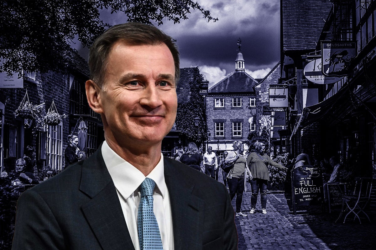 Jeremy Hunt donates £100,000 of his own money to local Conservative party to boost re-election chances